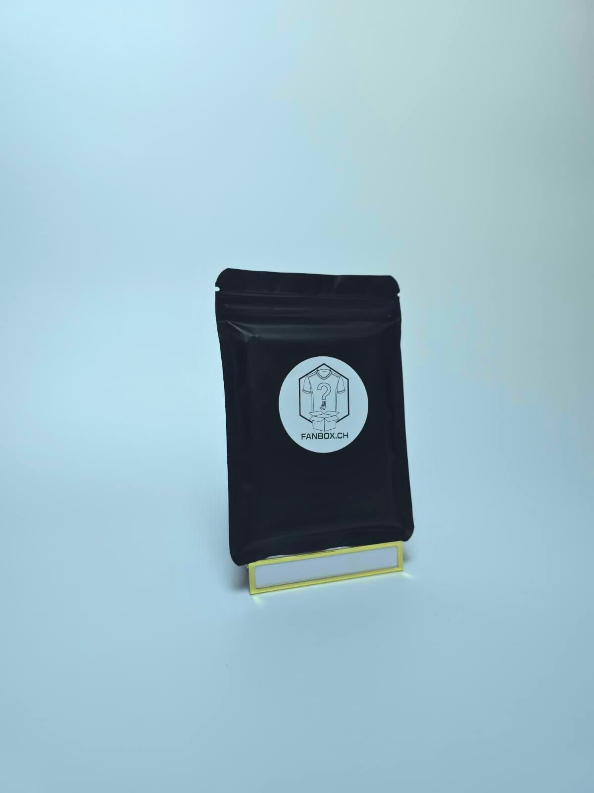 Fanbox Mystery Card Pack – Gold Edition